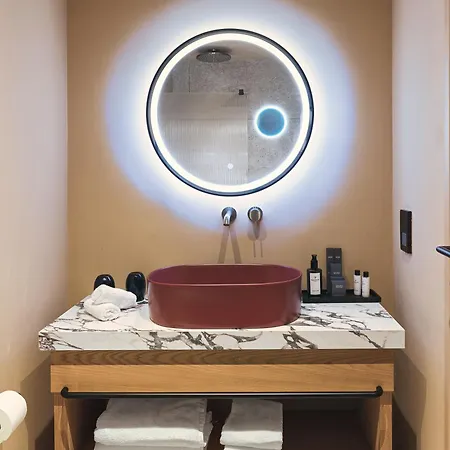 מלון Leonardo Boutique Venetian ניקוסיה
